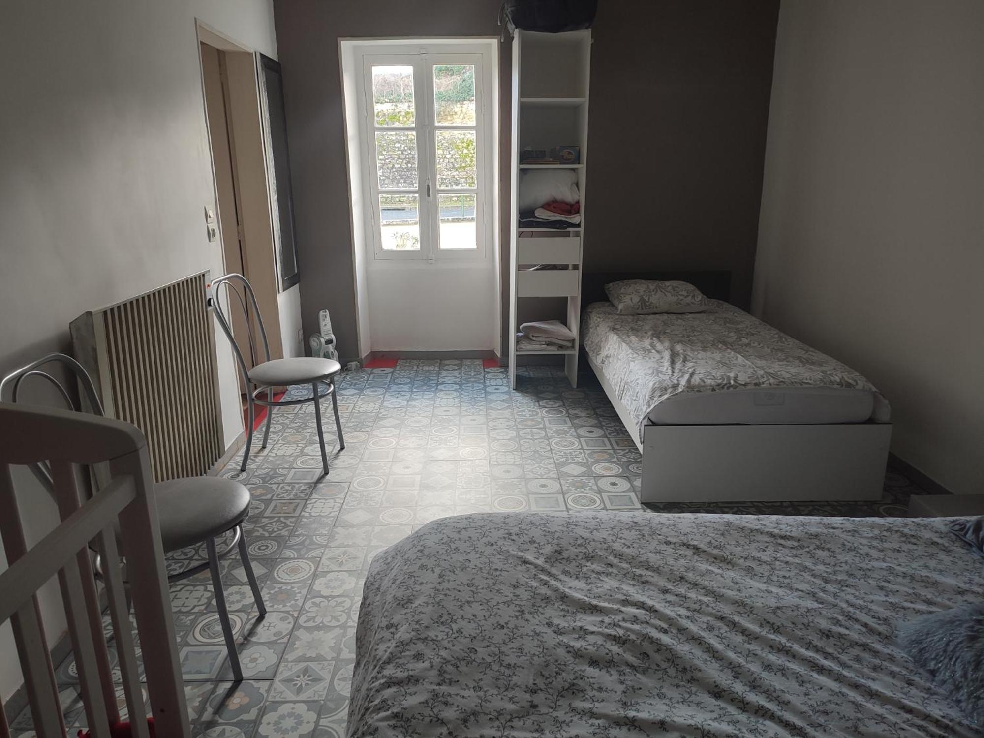 Maison Plain Pied, 2 Chambres, Longere Typique , Fraiche, Dans Bourg Avec Tous Commerces Luçay-le-Mâle Dış mekan fotoğraf